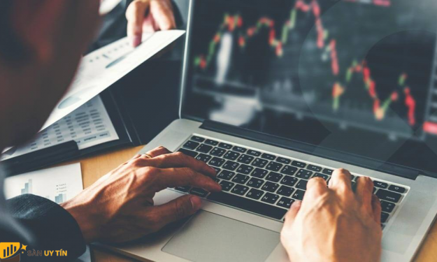 Hướng dẫn tra cứu thông tin sản phẩm LiteFinance trên MT4