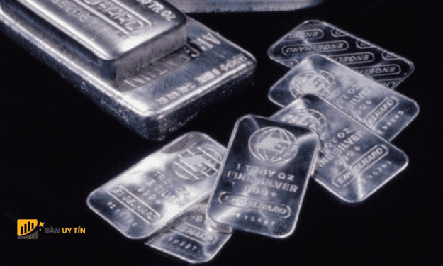 Chỉ số Dow và S&P tăng điểm nhờ sự phục hồi của cổ phiếu ngân hàng