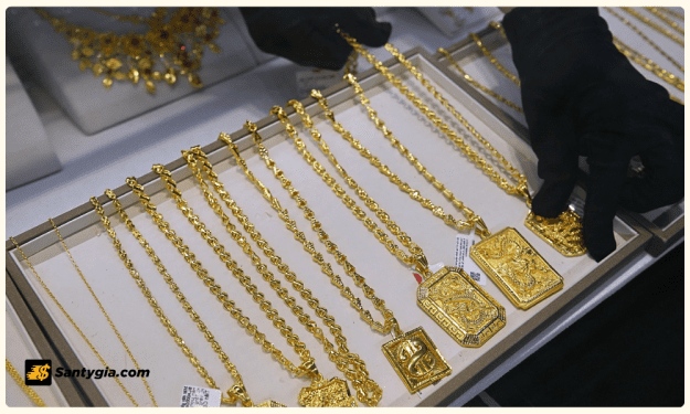 Vàng 15k là vàng gì? Có nên mua vàng 15k để làm trang sức không?