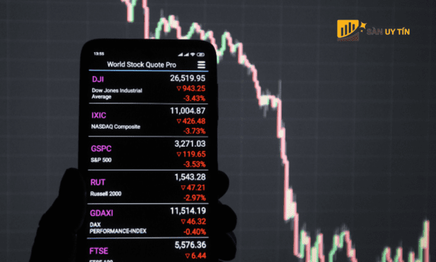 Phố Wall có một quý thua lỗ khi bước vào phiên giao dịch cuối cùng của tháng