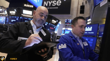 Cổ phiếu Mỹ trượt dốc và Nasdaq bước vào đợt điều chỉnh trước sự gia tăng thuế quan của Trump