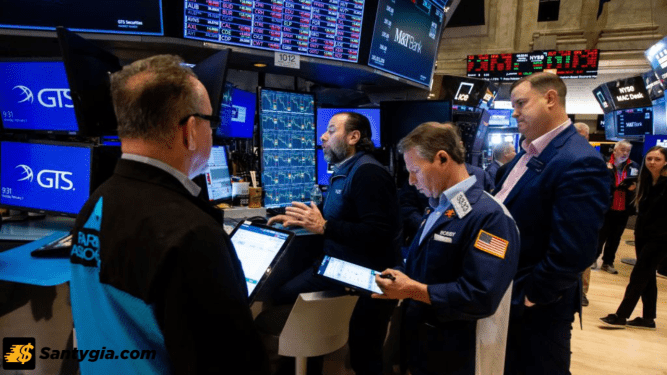 Cổ phiếu toàn cầu trượt dốc khi nỗi lo về suy thoái kinh tế gia tăng